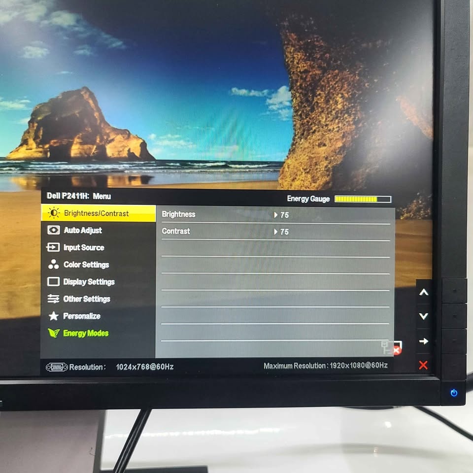 Dell P2411Hb 24” LED Monitor – Excellent Condition - photo 2