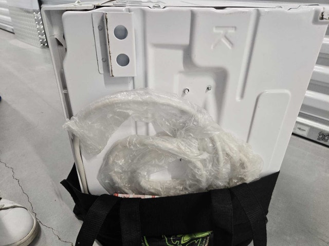 air conditioner AC unit - photo 4