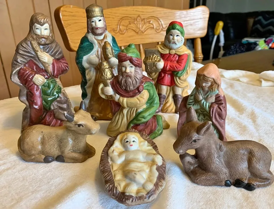 Christmas Nativity Set of 8