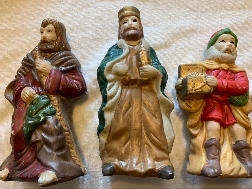 Christmas Nativity Set of 8 - photo 3