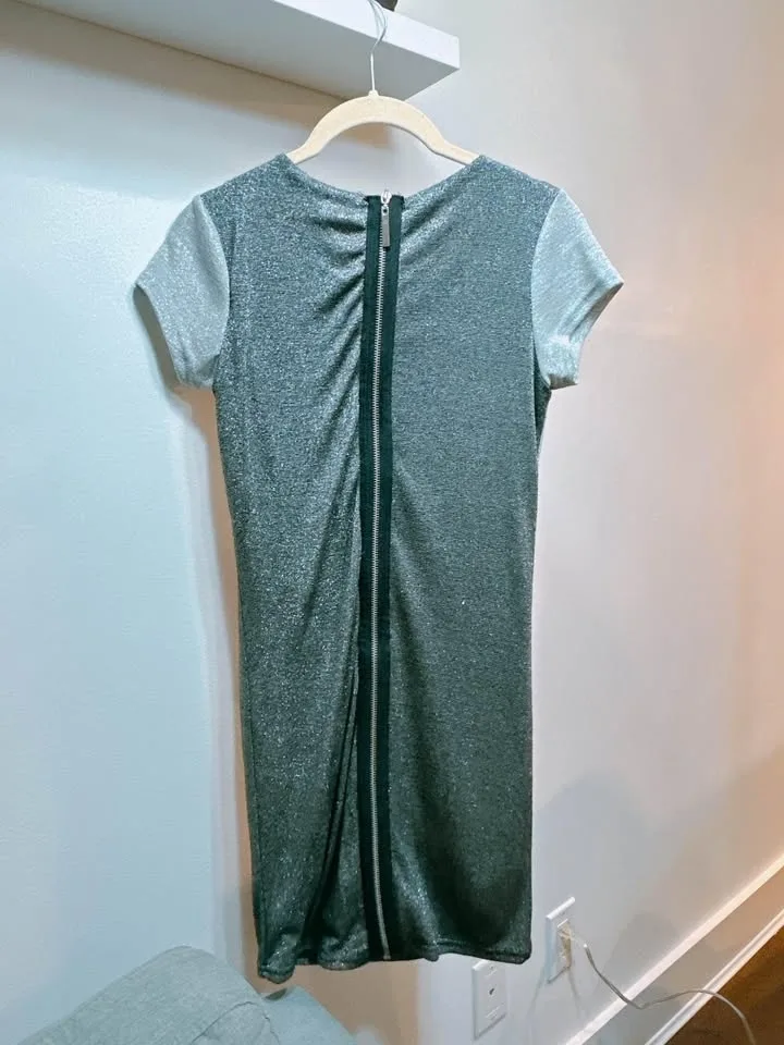 Sparkly Party Dress! image indicator(4)