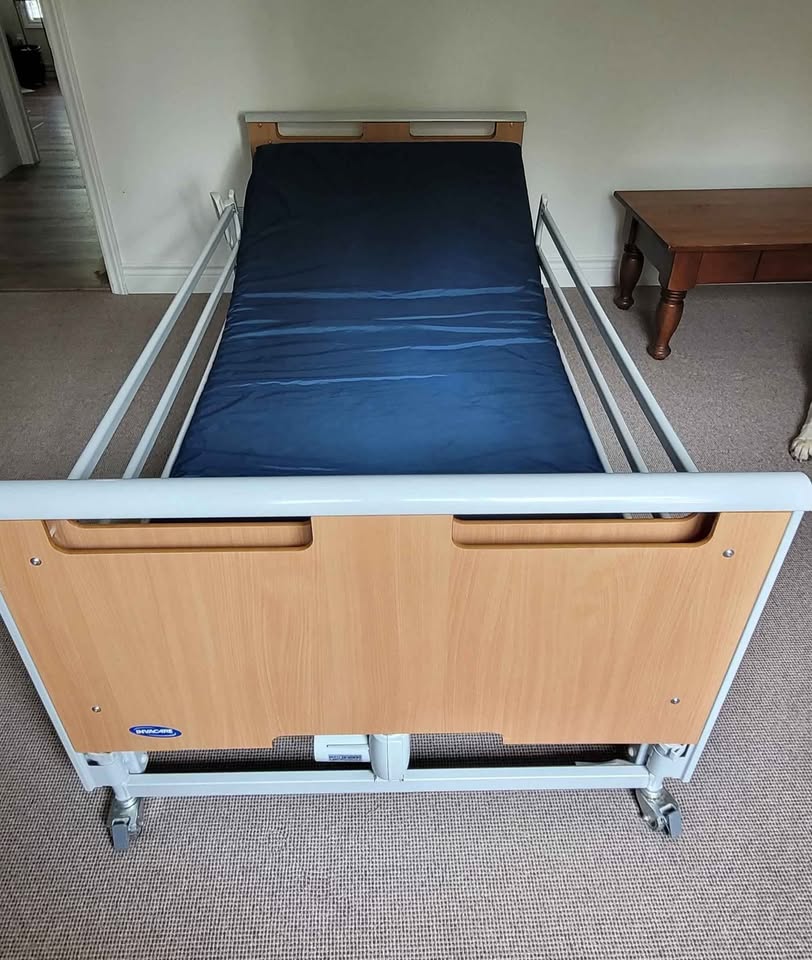 Adjustable bed - photo 2