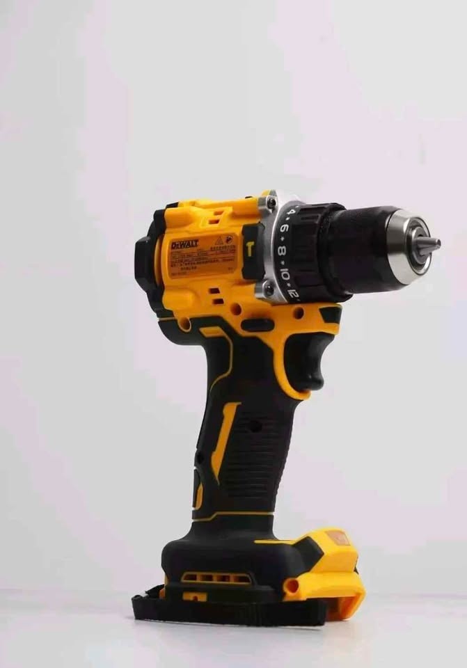 DEWALTS DCD805 20V MAX XR Brushless Cordless 1/2" Drill Driver - - photo 2
