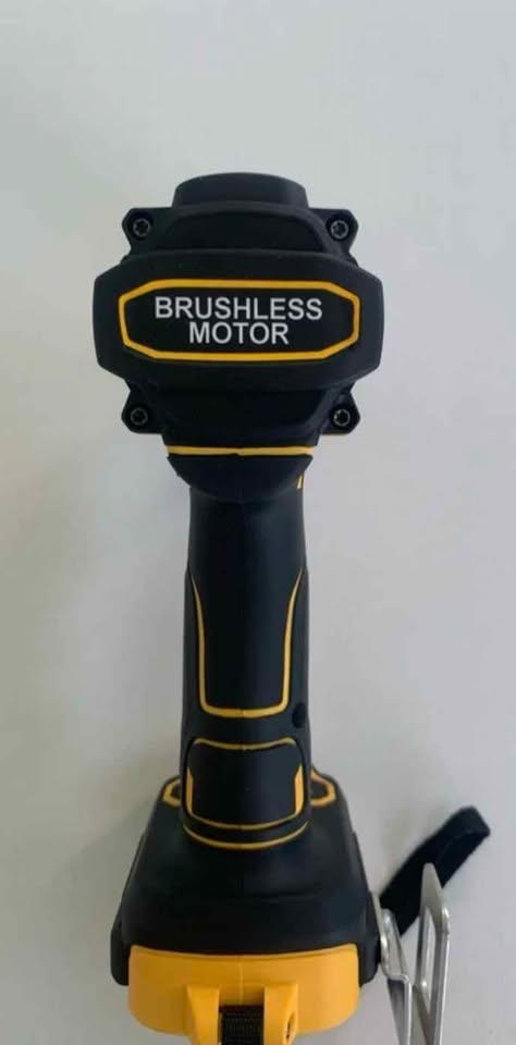 DEWALTS DCD805 20V MAX XR Brushless Cordless 1/2" Drill Driver - - photo 4