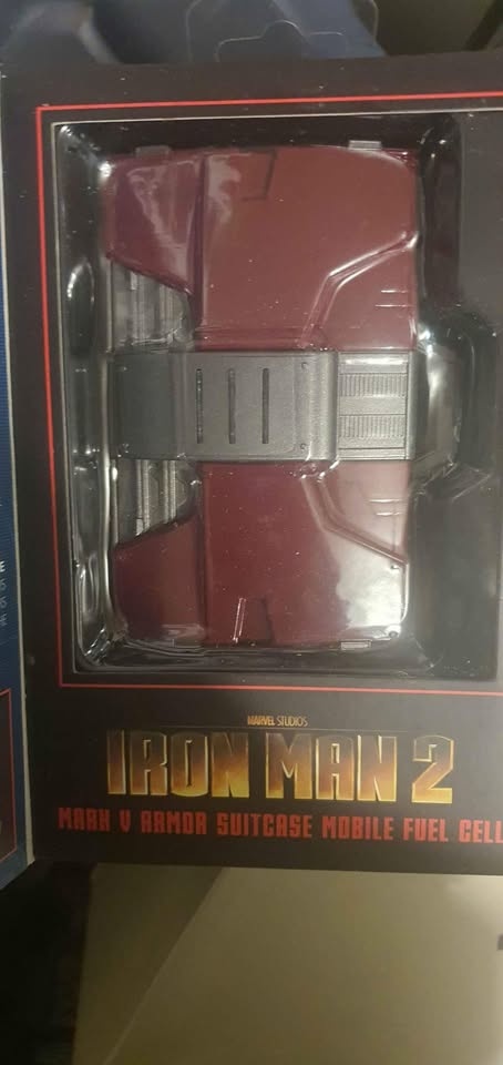 Iron Man 2 Charging Bank Cell Prop Replica With Cert - photo 2