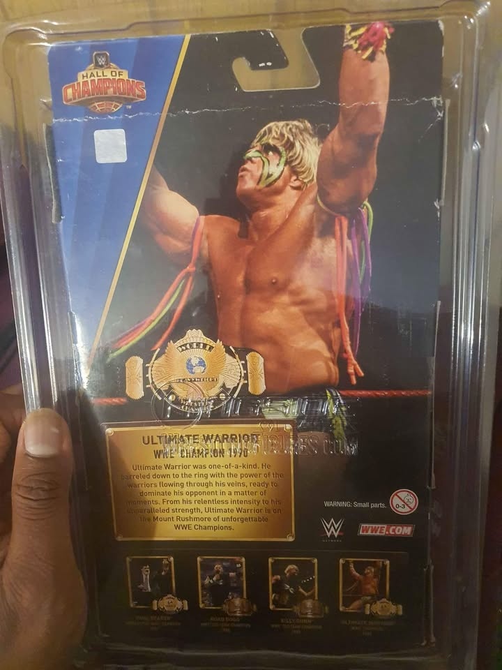 Ultimate Warrior Hall Of Champions Elite Figure - photo 2