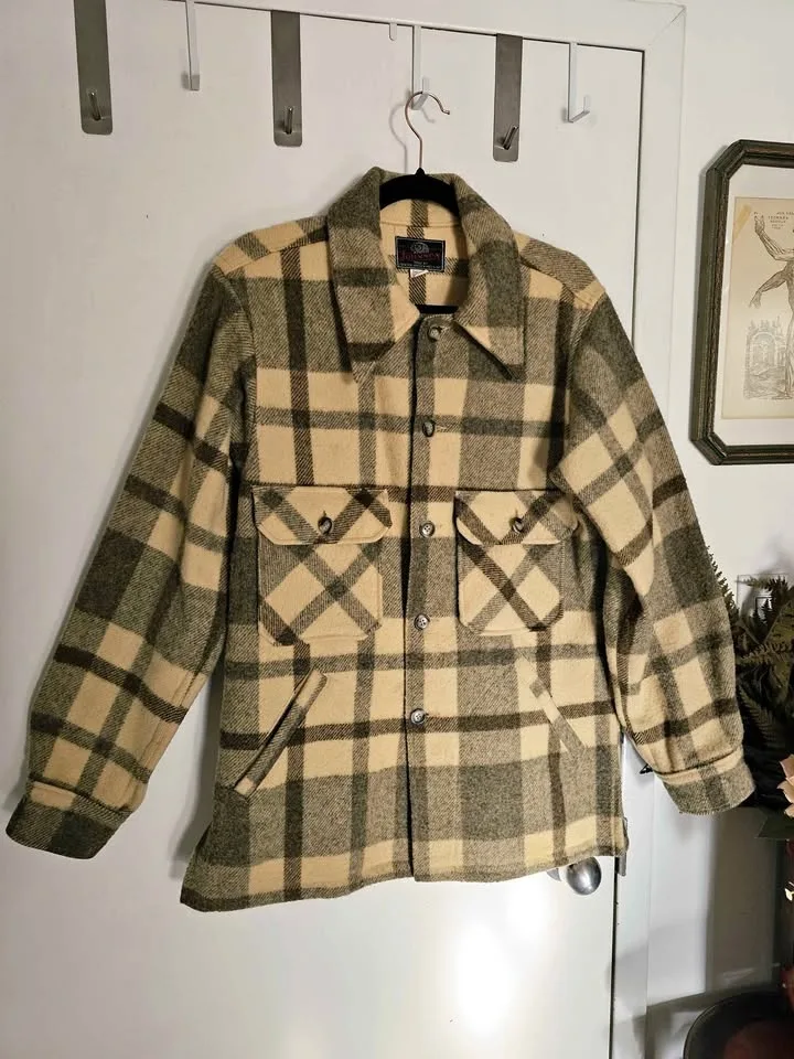 Mens Vintage 60s/ 70s Wool Plaid Chore Coat Jacket