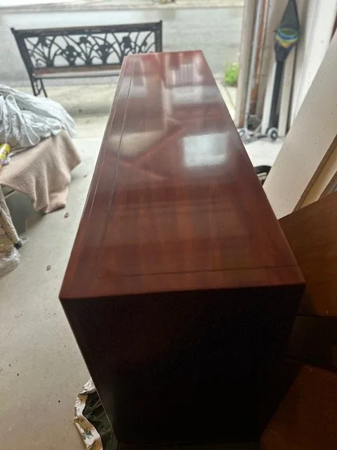 Kroehler Dresser with Trifold Mirror image indicator(8)