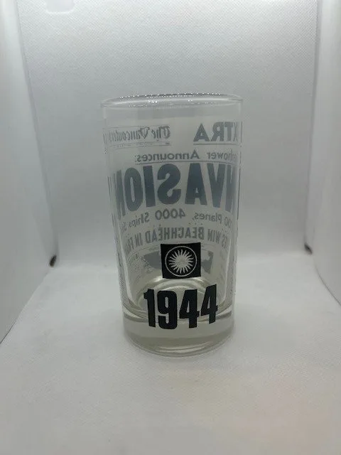 Vancouver Sun Commemorative Glass - Choose Your Year image indicator(3)