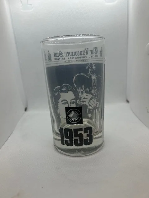 Vancouver Sun Commemorative Glass - Choose Your Year image indicator(4)