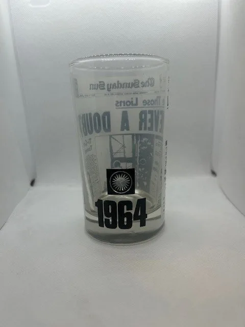 Vancouver Sun Commemorative Glass - Choose Your Year image indicator(6)