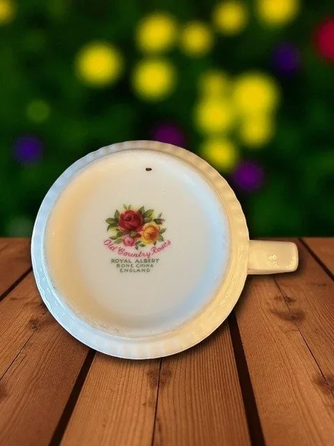 Royal Albert Old Country Roses - Various Pieces image indicator(7)