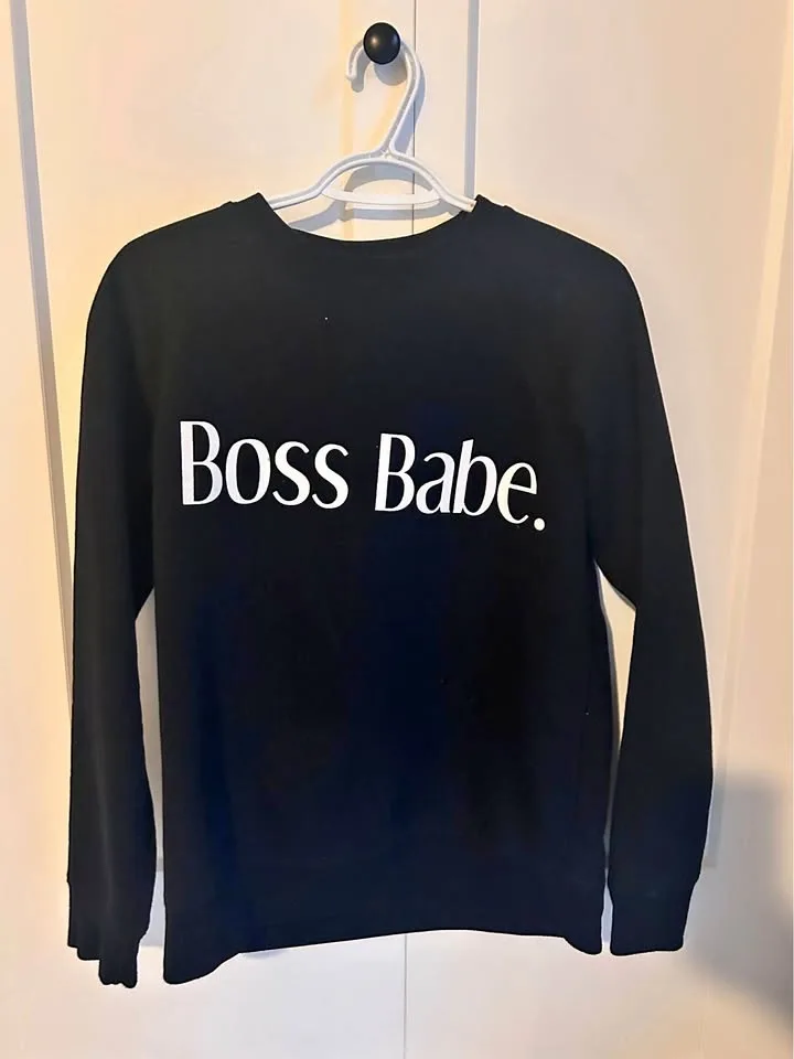Brunette the label “Boss Babe” sweater