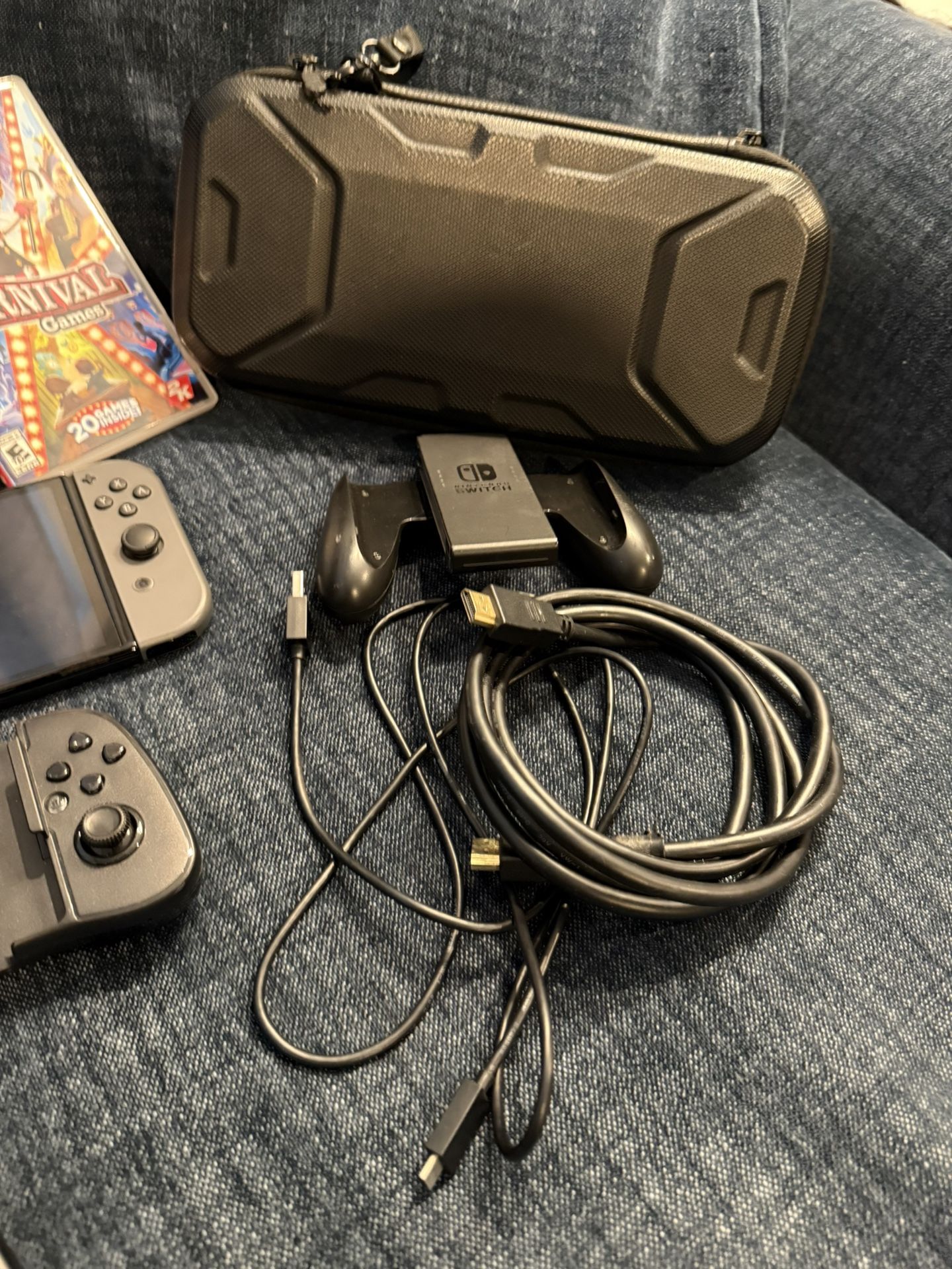 Nintendo Switch Oled With Extras - photo 5