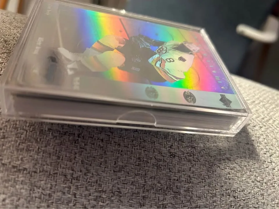 1991 McDonalds Upper Deck Hockey Cards - including Holograms image indicator(2)