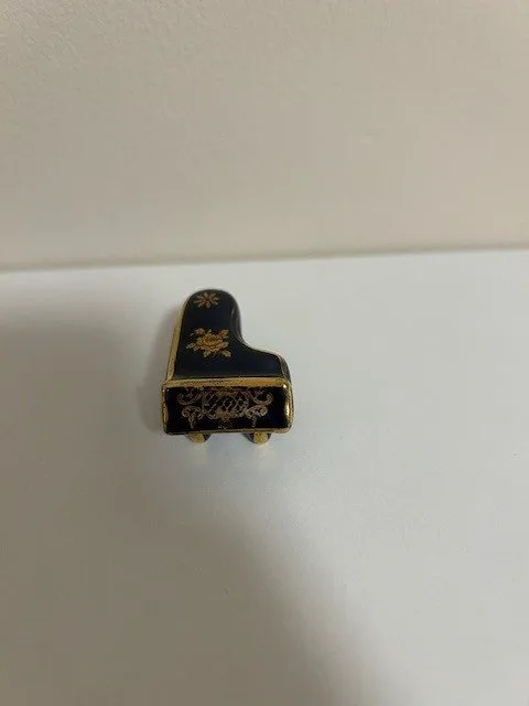 Vintage Limoges Porcelain Miniature Collection image indicator(4)