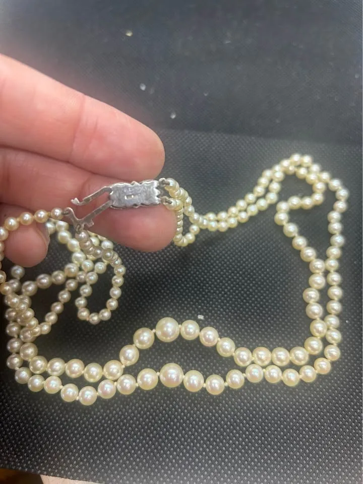 Treated Pearl Necklace with Sterling Silver Clasp image indicator(4)