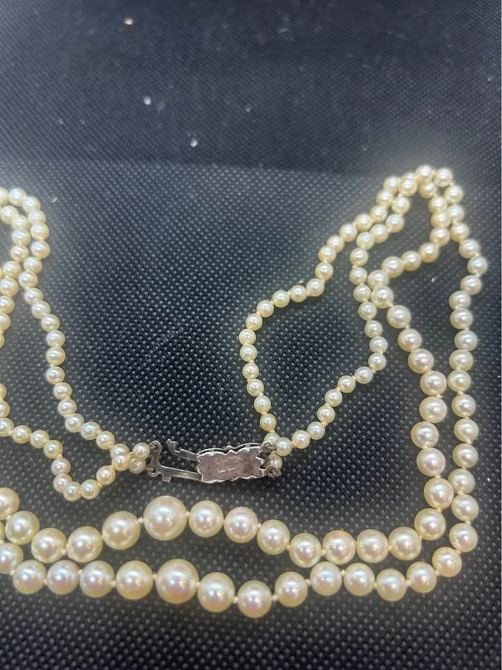 Treated Pearl Necklace with Sterling Silver Clasp image indicator(7)