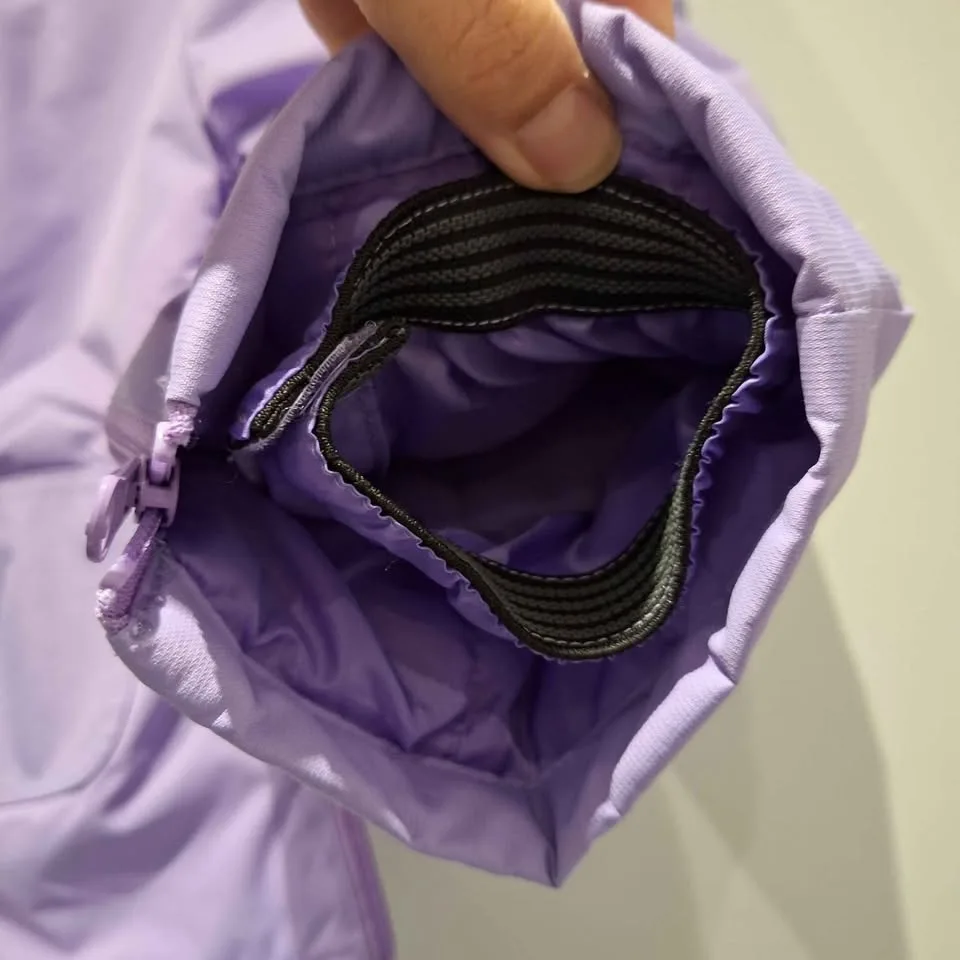 EUC Disney Snowpants - 12-18M image indicator(5)