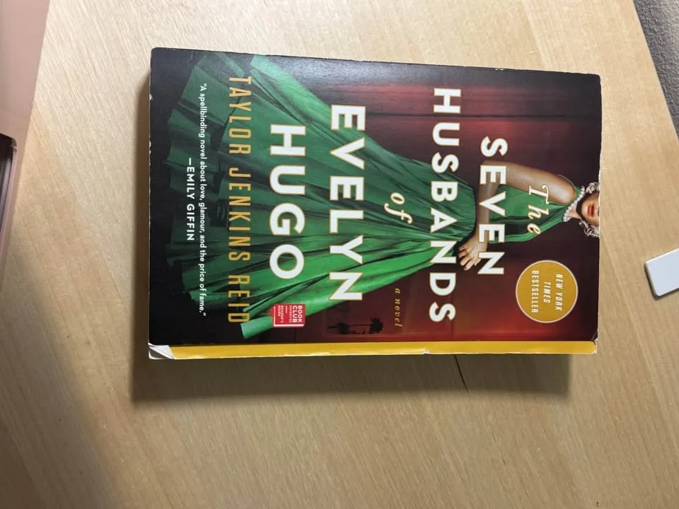 BOOK SALE 📚 image indicator(8)