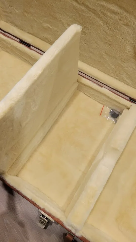 $150 Crossrock Wooden Case for Jazzmaster/Jaguar image indicator(6)