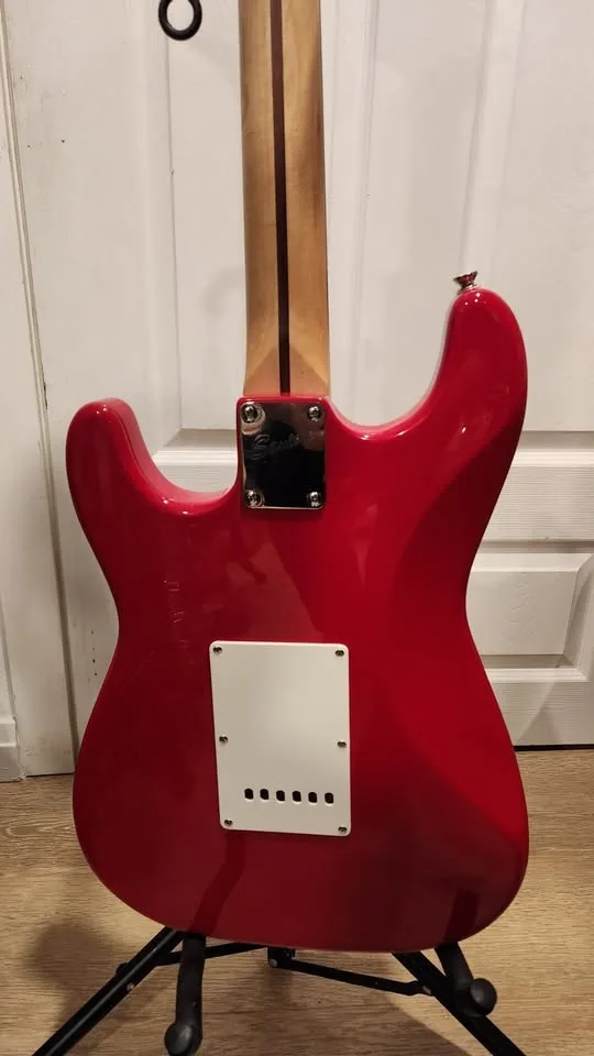 $250 Squier Stratocaster - Dakota Red - Affinity Series image indicator(7)