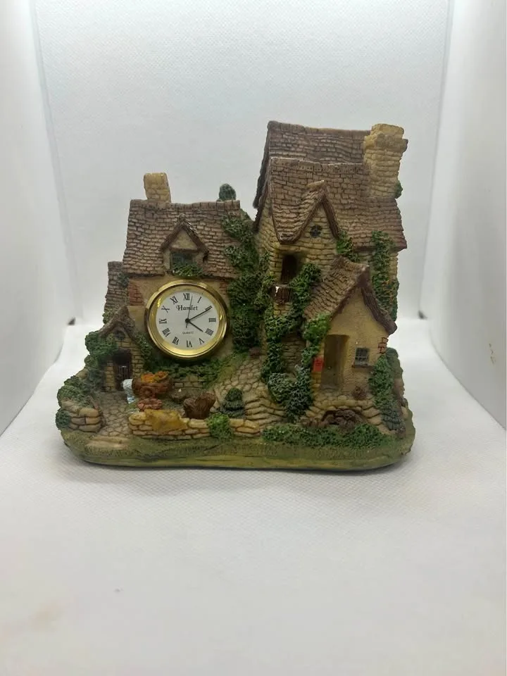 Hamlet Vintage Desk Clock