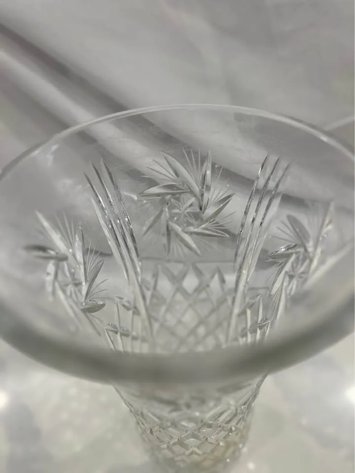 Crystal Vase image indicator(3)