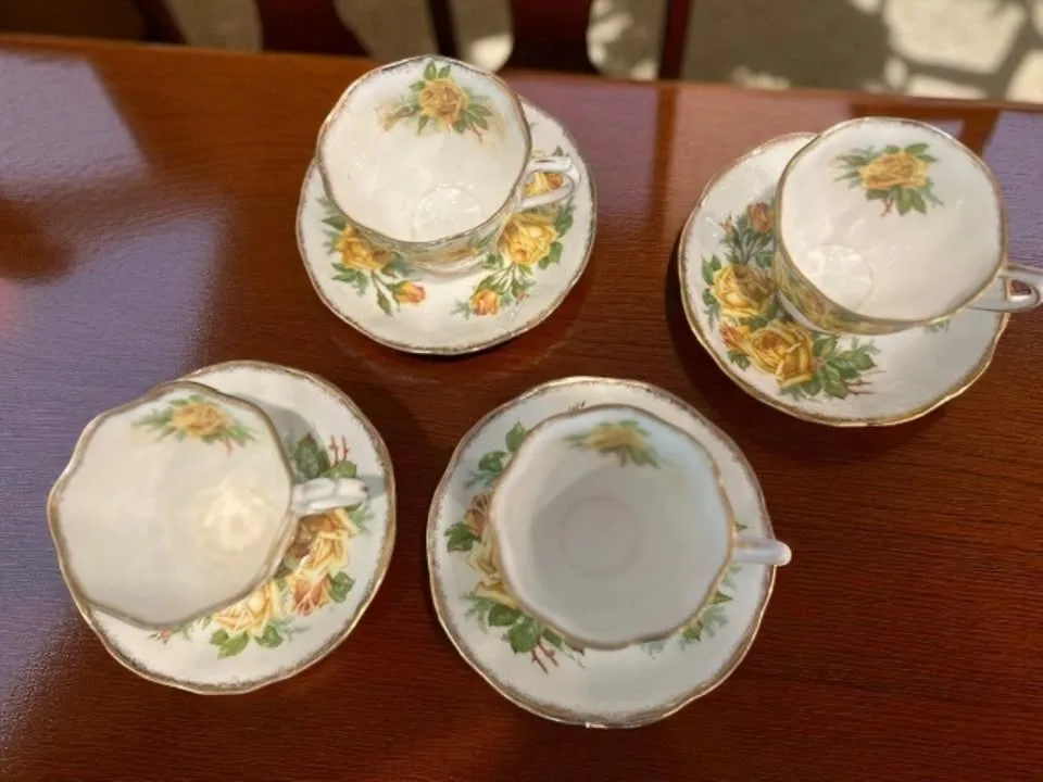 Royal Albert Tea Rose Dish & Tea Cup Set image indicator(5)