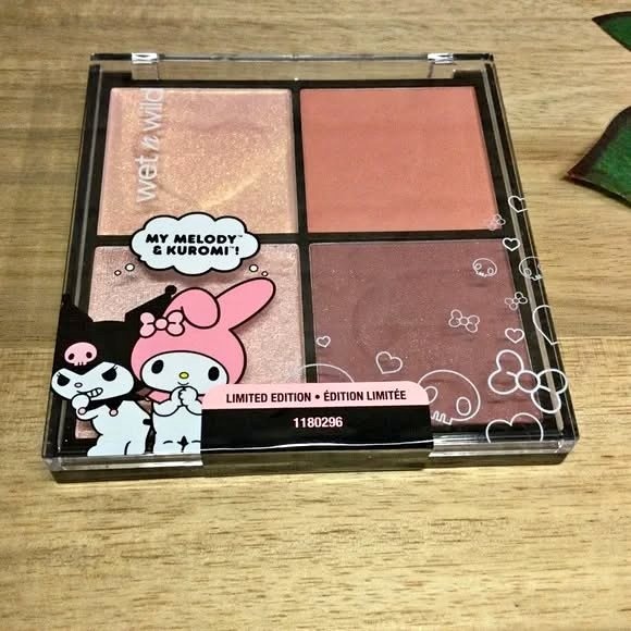 New Wet n Wild My Melody + Kuromi Blush Palette