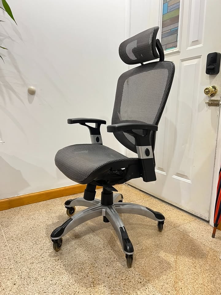 Hyken Ergonomic Mesh Office Chair - photo 2