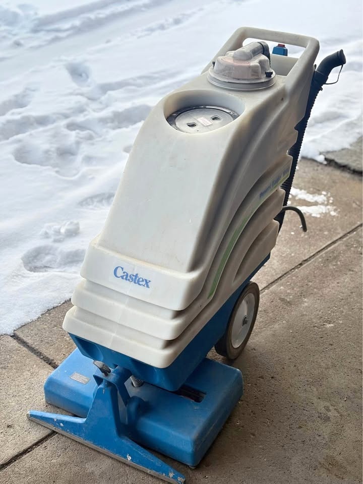 Castex Power Eagle 1000X Carpet Extractor
