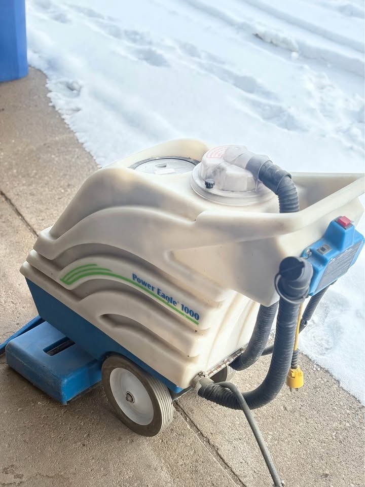 Castex Power Eagle 1000X Carpet Extractor - photo 2