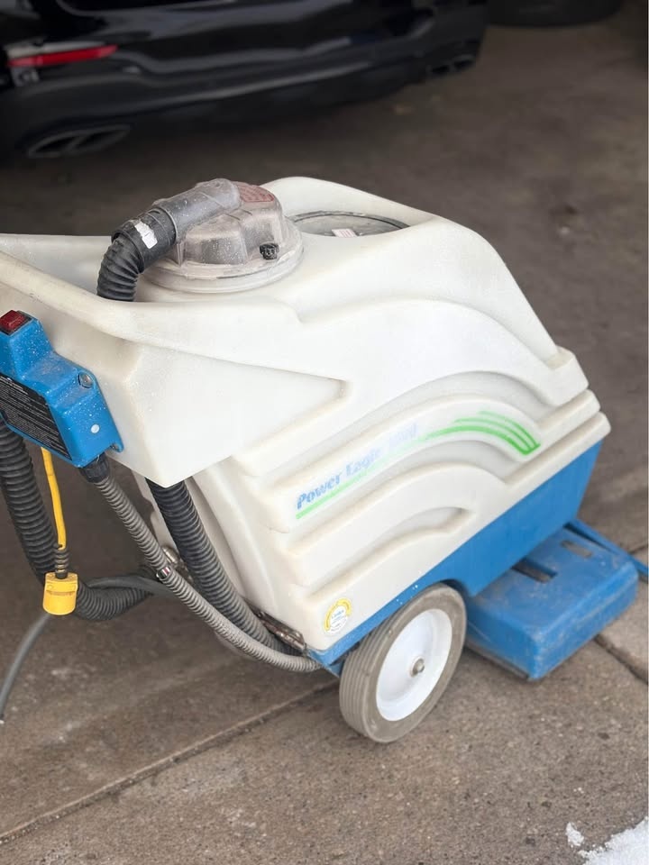 Castex Power Eagle 1000X Carpet Extractor - photo 3