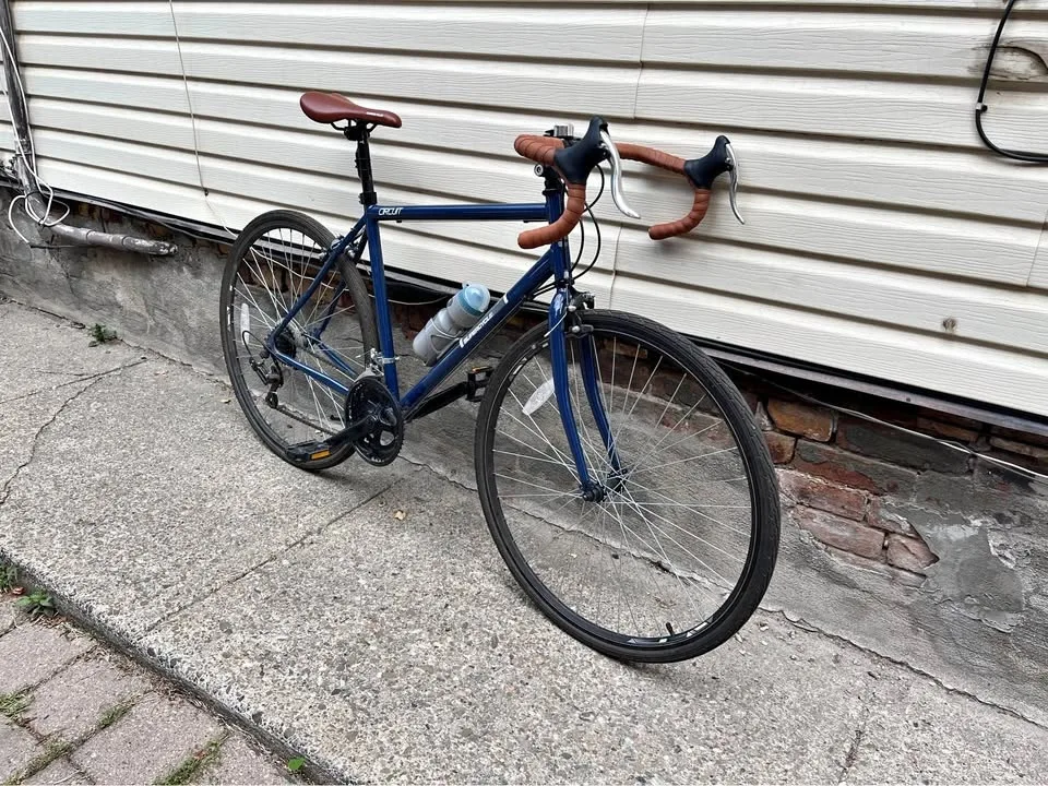 Supercycle Circuit Road Bike