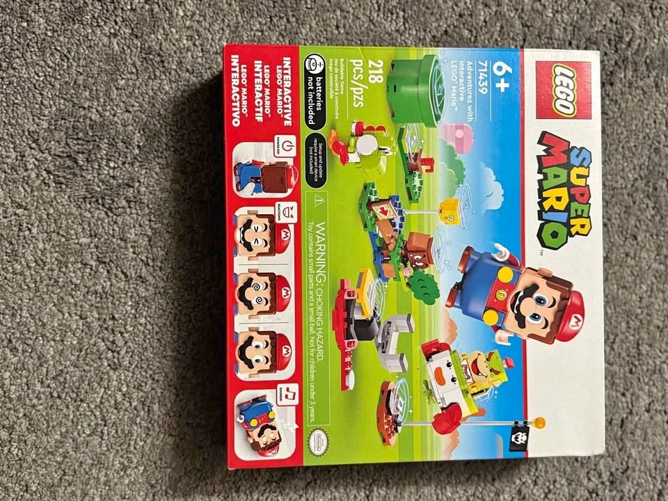 BNIB Lego Super Mario