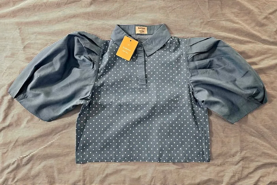 KASHIECA women's cropped top_ Medium