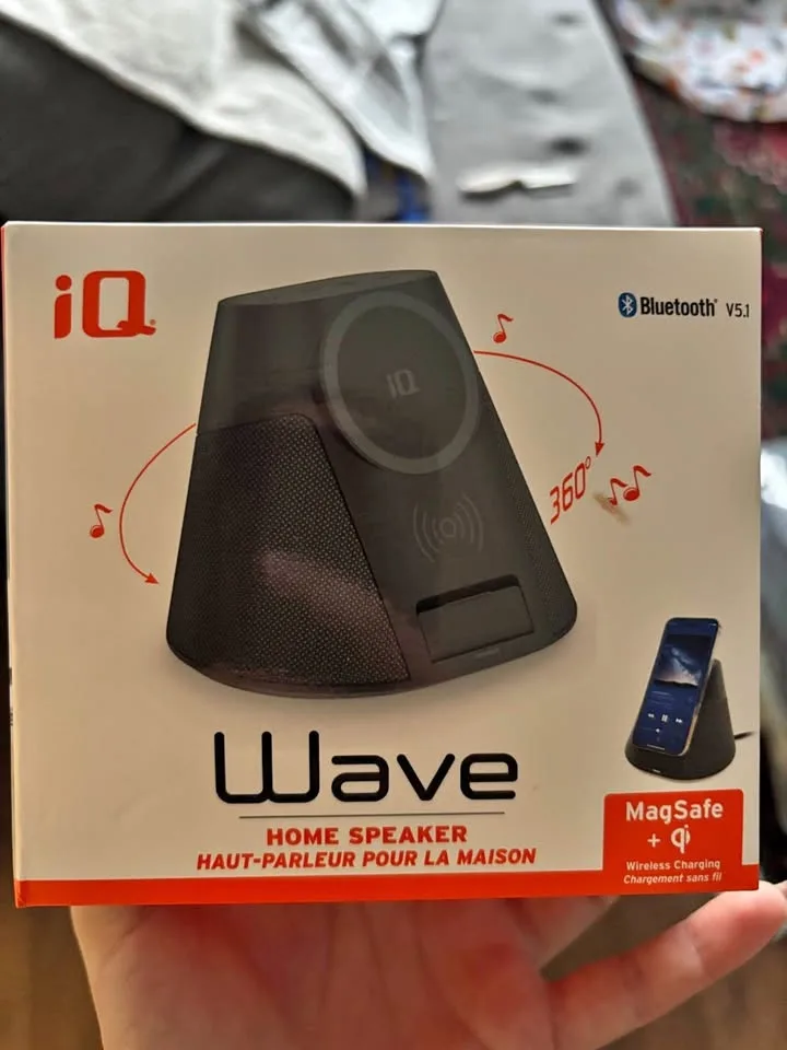 Stereo Bluetooth speaker