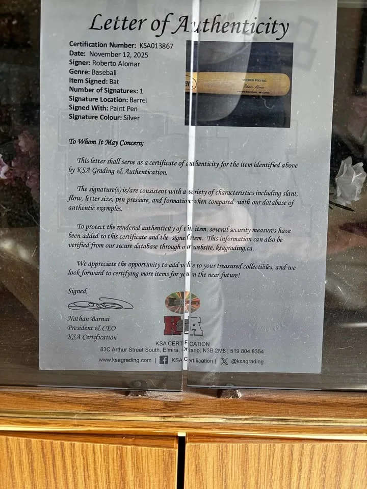 Roberto Alomar Signed Bat