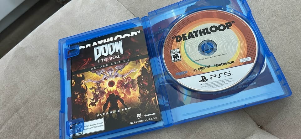 Deathloop PS5 - photo 3