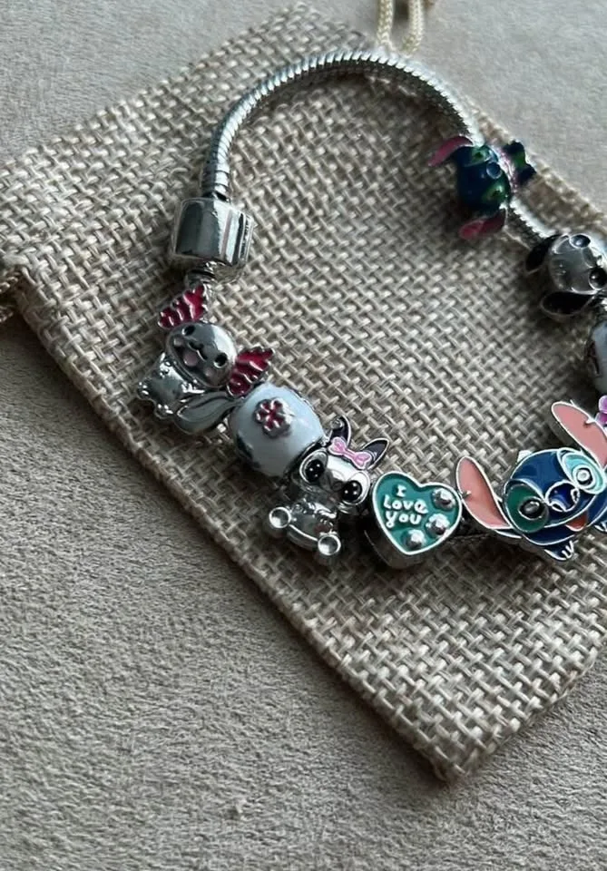 LILO & Stitch Charm Bracelet image indicator(4)