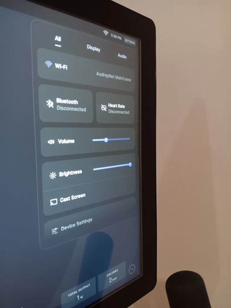 Peloton Original Bike (PLTN‑RB1VO‑2) – Barely Used image indicator(7)