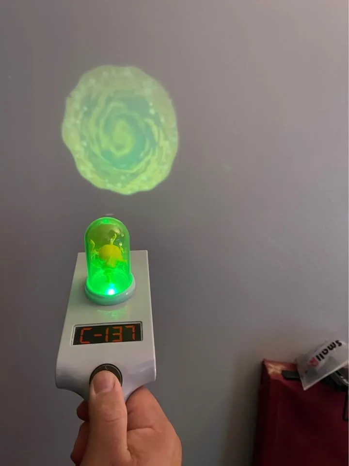 Funko Toy: Rick & Morty Portal Gun image indicator(2)