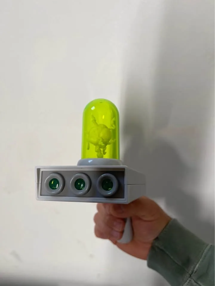 Funko Toy: Rick & Morty Portal Gun image indicator(3)