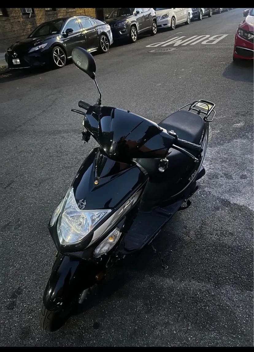 50cc Flywing Gas Moped