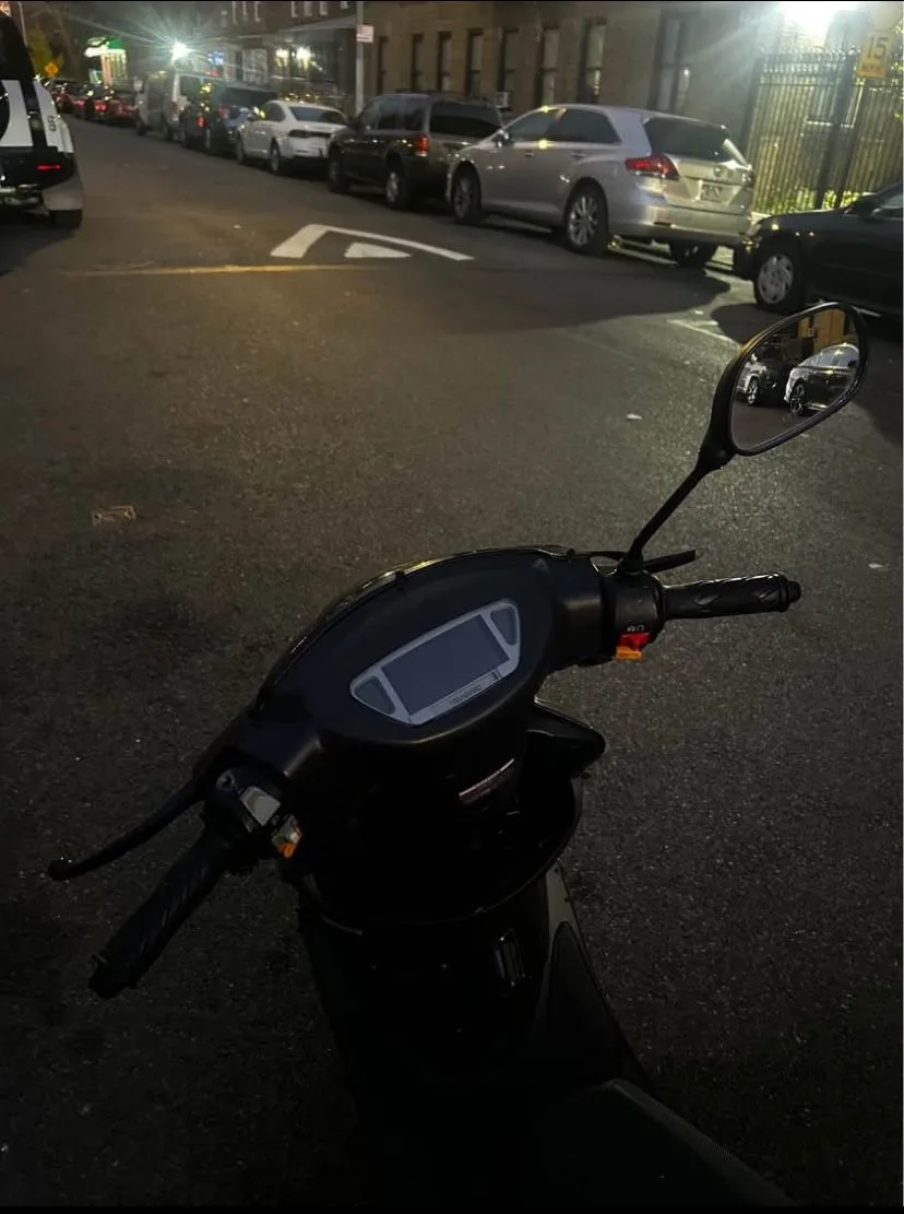 50cc Flywing Gas Moped image indicator(2)