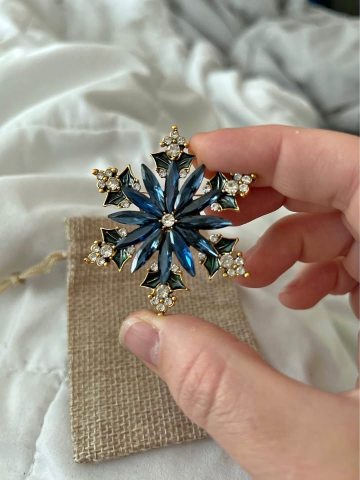 Christmas snowflake brooch