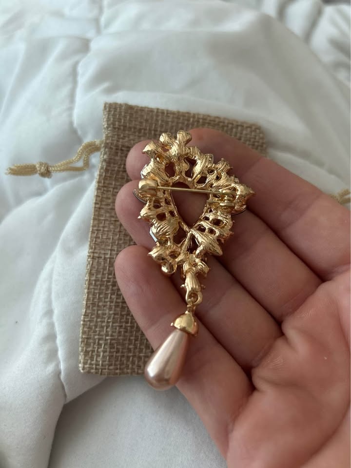Stunning heart brooch - photo 2