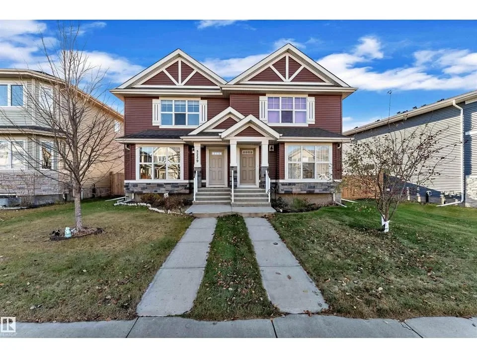 3 Beds 2.5 Baths - House