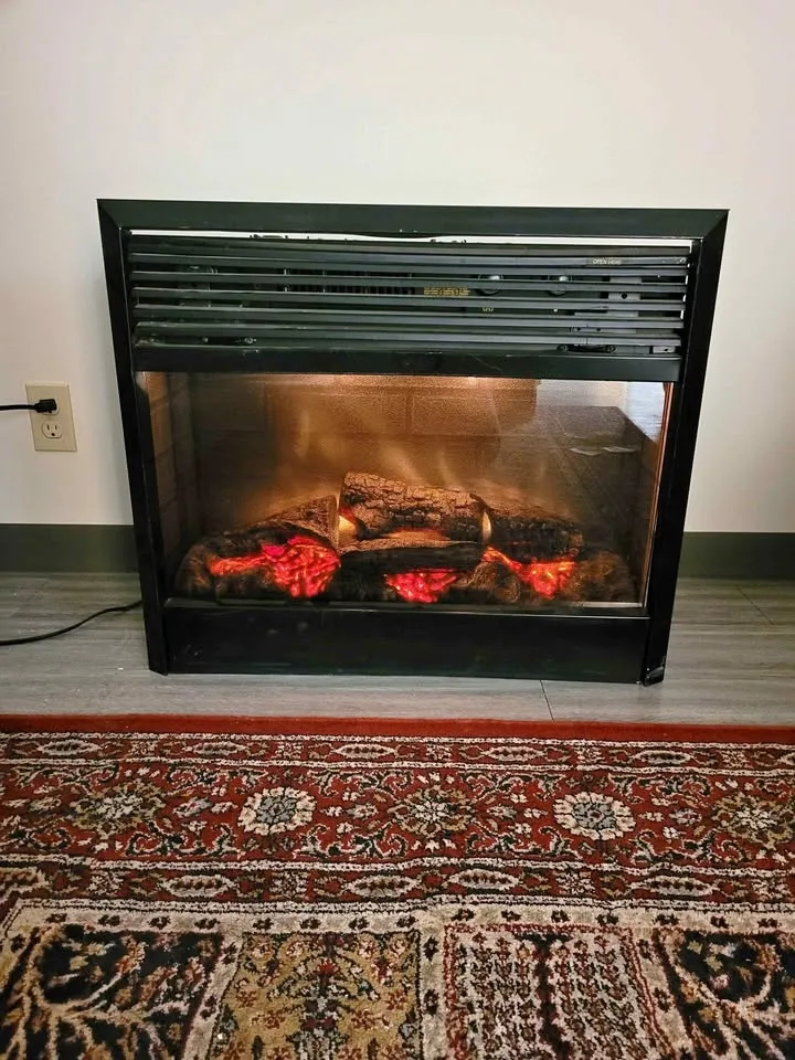 Small electric fireplace